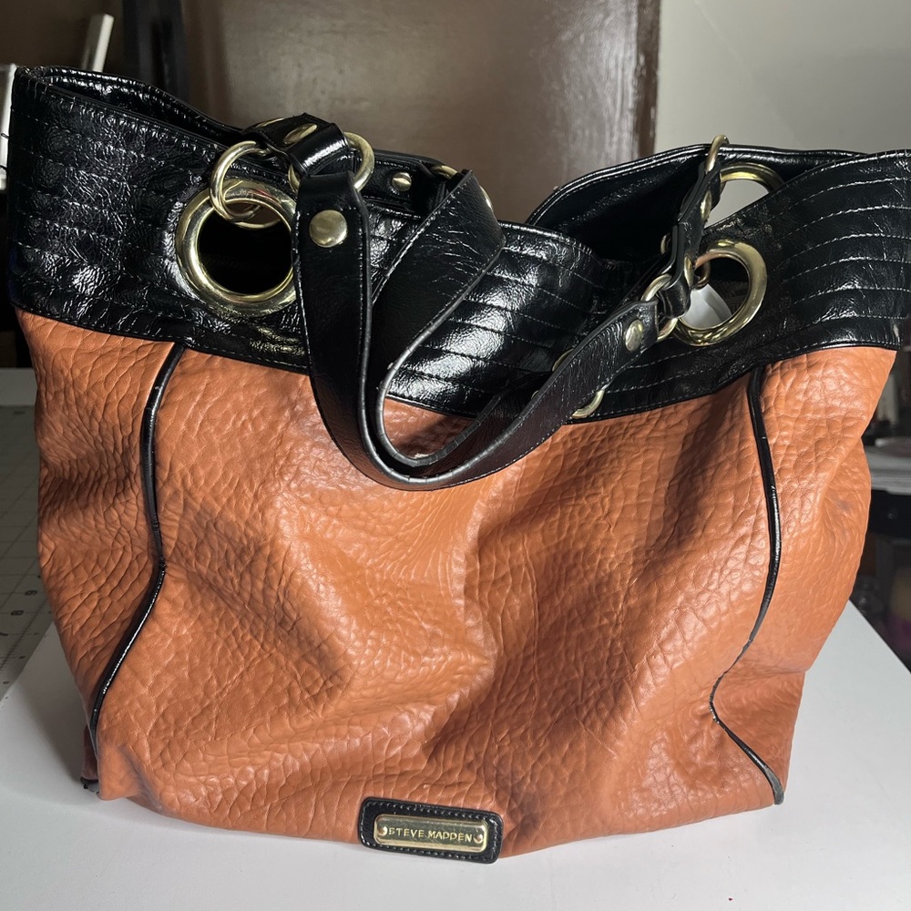 Steve Madden Y2K Oversized Black and Tan Shoulder Bag